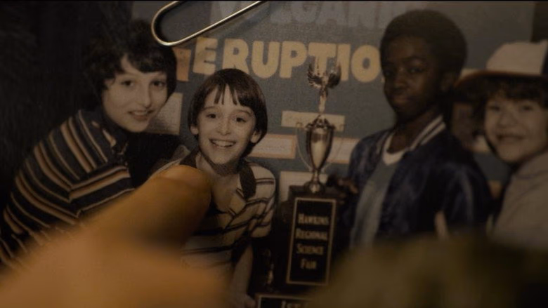 Stranger Things 1. Sezon 2. Bölüm izle